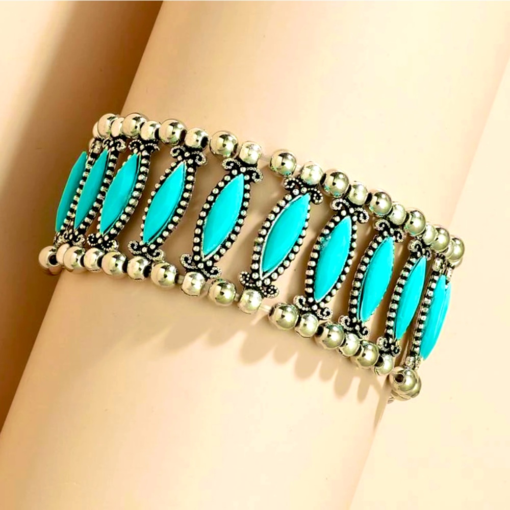Western Turquoise Bracelet